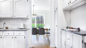 Private kitchen - Wonderful in Windham (Windham)