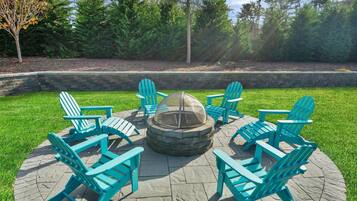 House, Multiple Beds (Greenport Getaway) | Balcony