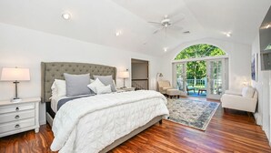 House, Multiple Beds (Seatuck Contemporary by Westhampton V) | 6 bedrooms, iron/ironing board, WiFi
