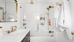 House, Multiple Beds (East Hampton Village Haven) | Bathroom - East Hampton Village Haven (East Hampton)