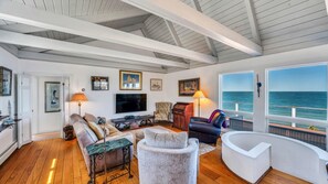 House, Multiple Beds (Beach House on Fort Pond Bay) | Living room - Beach House on Fort Pond Bay (Montauk)