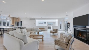 獨棟房屋, 多張床 (Bridgehampton Beach Walk) | 起居區