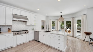 House, Multiple Beds (Northwest Harbor Retreat) | Private kitchen | Microwave, toaster, blender