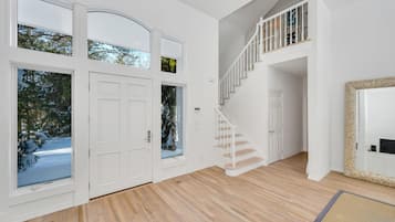 Maison, plusieurs lits (Northwest Harbor Retreat) | 4 chambres, fer et planche Ă  repasser, Wi-Fi