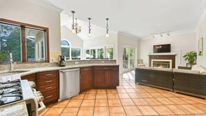 House, Multiple Beds (Harts Cove Hideaway by Westhampton Vi) | Private kitchen - Harts Cove Hideaway by Westhampton Village (East Moriches)