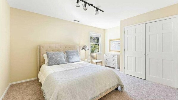 Casa, várias camas (Harts Cove Hideaway by Westhampton Vi) | 5 quartos, Wi-Fi