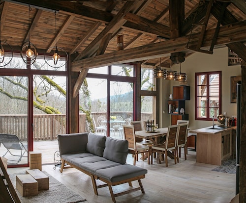 Gîte de L'hôtel-dieu, Mon Château en Bois en Bourgogne Avec SPA