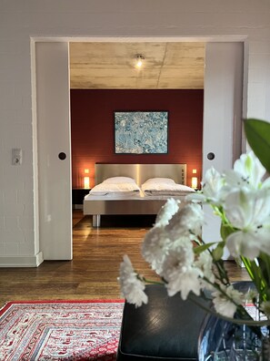 Ropa de cama hipoalergénica y artículos del minibar gratis 