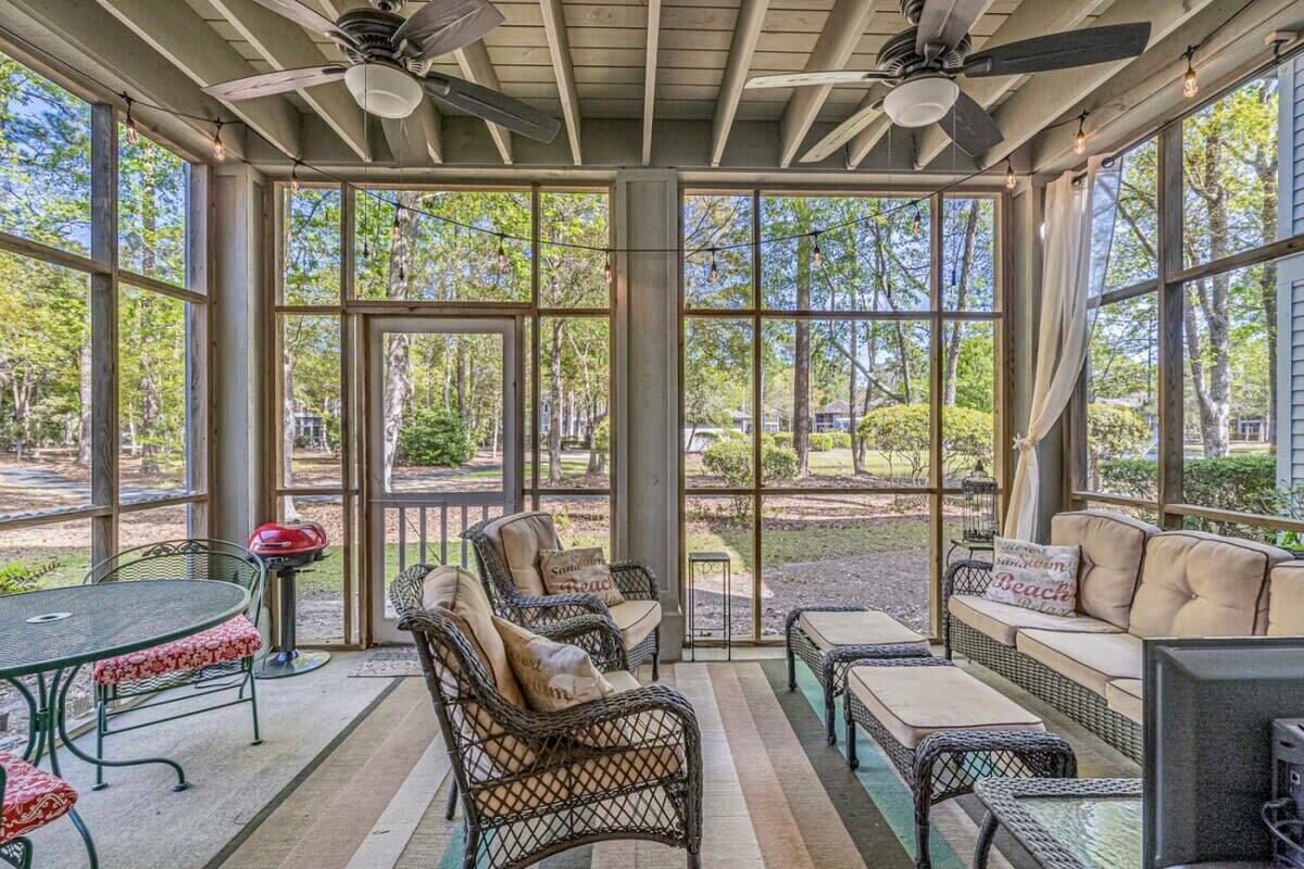 TV, streaming services, offices, computer monitors