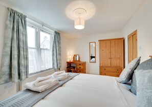 3 bedrooms, iron/ironing board, travel cot, free WiFi