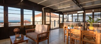 Family Apartment with terrace and sea view 10 minutes from the beach