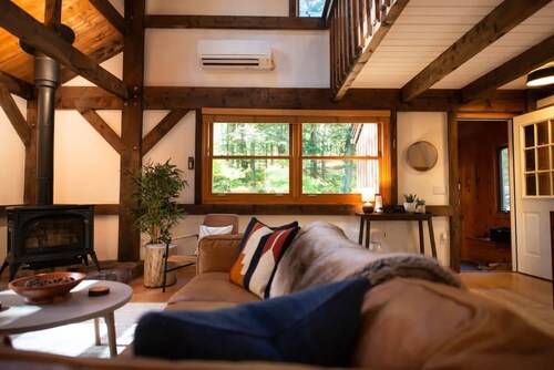Stonebridge Cabin: Modern Amenities, Enjoy Nature!