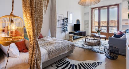PREMIERE LIGNE - Bel appartement en 1ère ligne du Vieux e