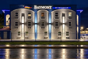 Exterior - Baymont by Wyndham San Antonio Northeast (San Antonio)