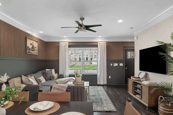 Smart TV, books, offices