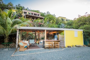 Enceinte de lâhĂ©bergement