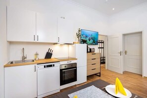 Private kitchen - 2bedroom in historic villa near Nymphenburg Palace (München)