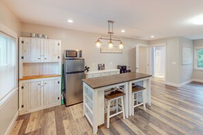 Fridge, microwave, oven, stovetop - Waterfront home with deck, patio, grill, firepit, Ping-Pong, & WiFi (Mount Desert)