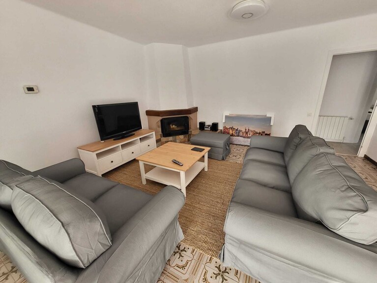 Charming Villa With Swimming Pool, Very Well Equipped And 900m From The Beach - Creixell
