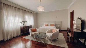 4 bedrooms