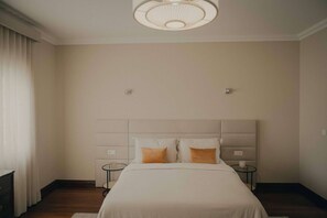 4 bedrooms