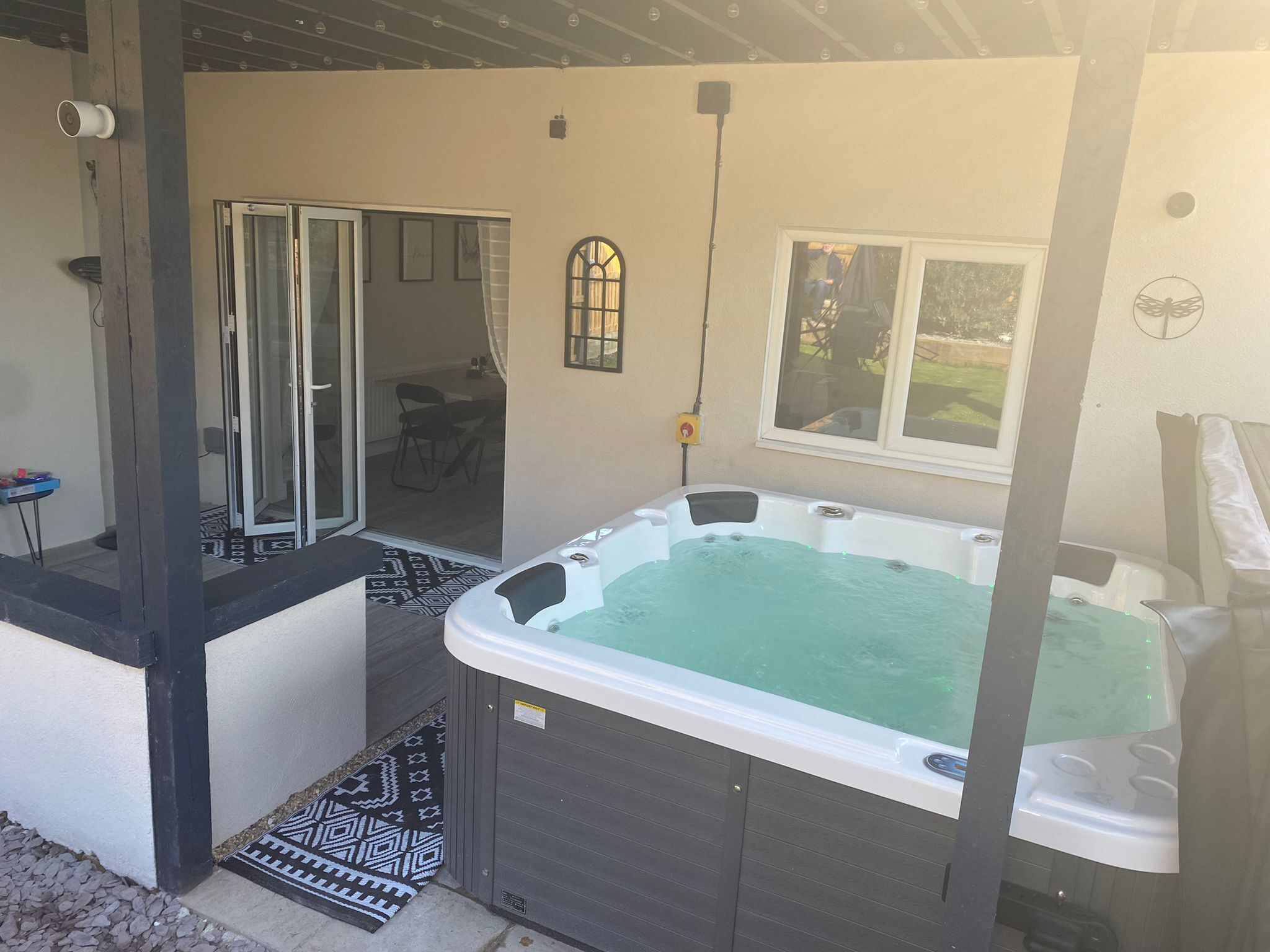 하우스 | 숙박 시설 정면