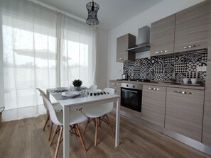 Private kitchen - Zagara Apartment in Villa in Marzamemi with Salt Pool and Jacuzzi (Marzamemi)