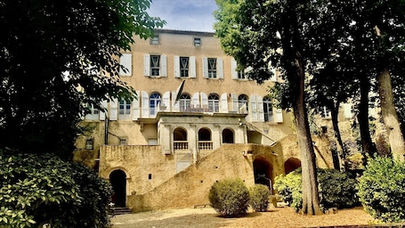 Front of property. Le Domaine de Villespy
