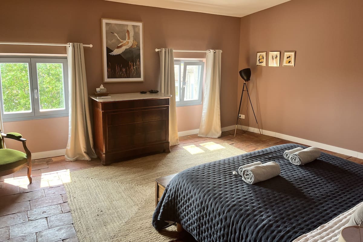 Premium bedding, blackout curtains, free WiFi, bed sheets
