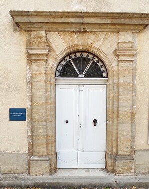 Front of property - Le Domaine de Villespy (Villespy)