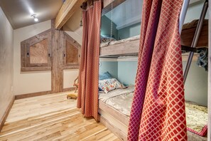 3 slaapkamers, gratis wifi, beddengoed