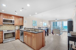 Fridge, microwave, oven, stovetop - Walk 2 Beach~Gulf/Pool View~100ft2Bch~Balcony~3 BR Sterling Shores 402 (Destin)