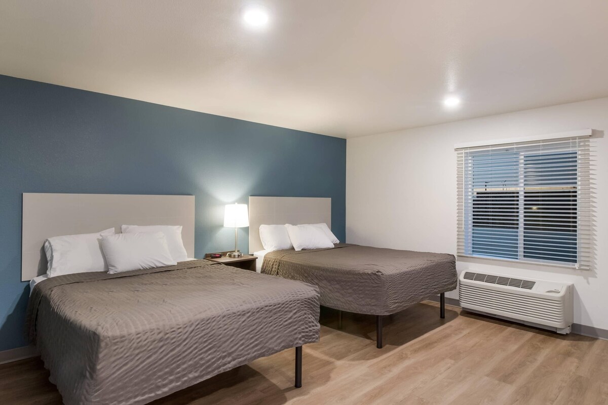 Room, 2 Queen Beds, Accessible, Non Smoking | Desk, laptop workspace, WiFi (free), individually furnished