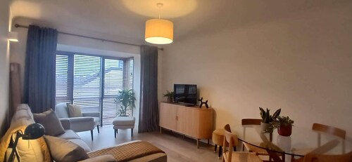 Stylish 2 Double Bed apartment in central Dublin