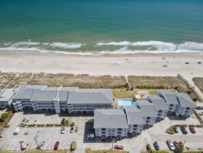 Exterior - Pura Vida Pure Life - Expansive views of the ocean and wide sandy beach by RedAwning (Carolina Beach)
