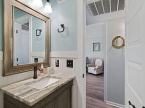 Shower - Vitamin Sea - Third floor OCEANFRONT!  Take a break and soak up some Vitamin Sea! by RedAwning (Carolina Beach)
