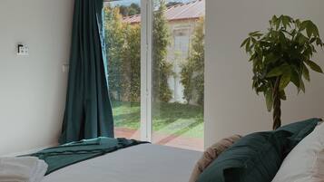 Premium Room, Garden View, Annex Building