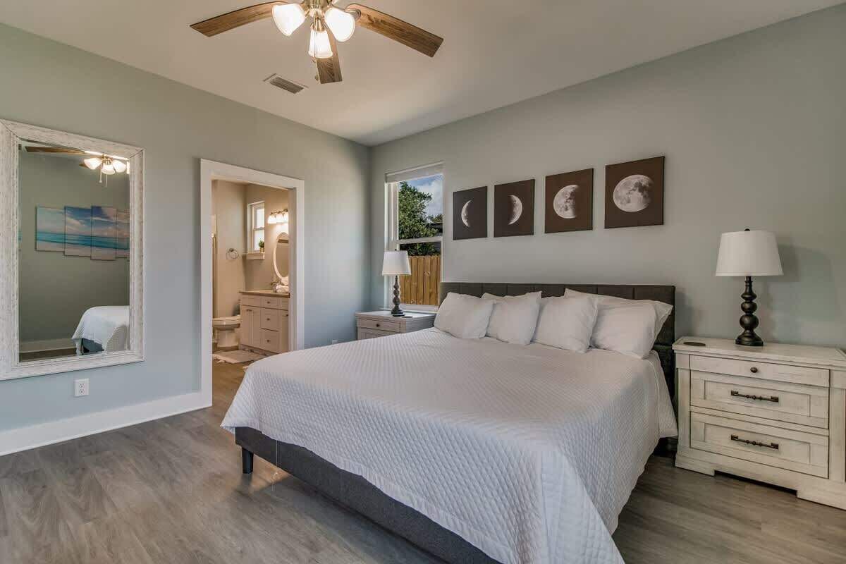 3 chambres, fer et planche à repasser, Wi-Fi gratuit, draps fournis
