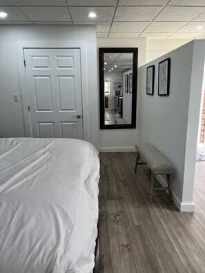 1 bedroom, iron/ironing board, travel cot, WiFi