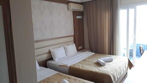 Phòng đôi hoặc 2 giường đơn Tiêu chuẩn | Bộ trải giường 