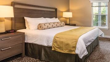 3 soverom, strykejern/-brett, internettilgang og sengetøy