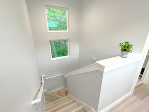 Interior - 🌺 MODERN NATURE - 2 STORY DOWNTOWN DELIGHT 🪴 (San Antonio)