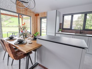 Cottage | Interior - Pool View (Meifod)
