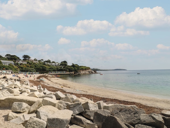 Una playa cerca