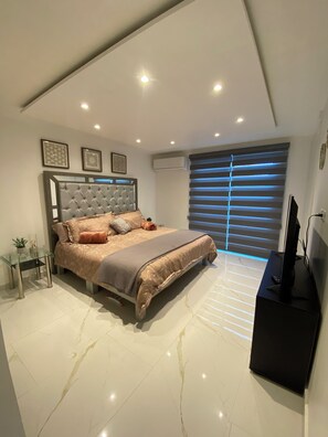 2 Schlafzimmer, Bügeleisen/Bügelbrett, kostenloses WLAN, Bettwäsche