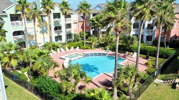 Condo (1 Bedroom) | Property amenity