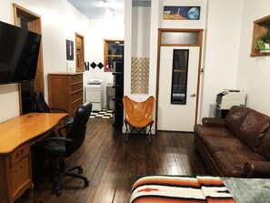 Smart TV, stereo, printers