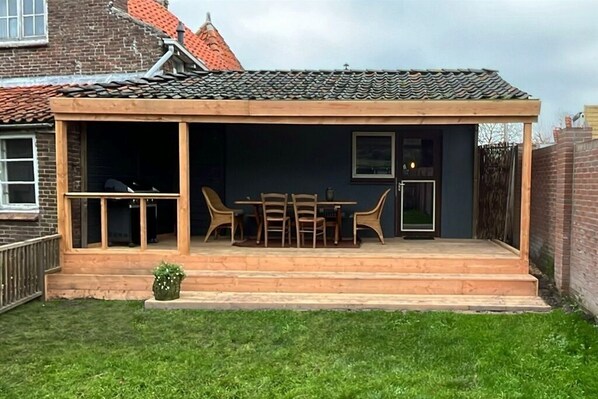 Buiten dineren