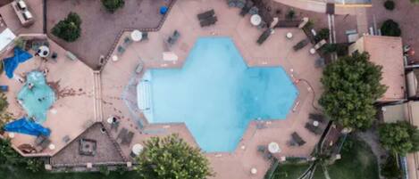 Alberca al aire libre