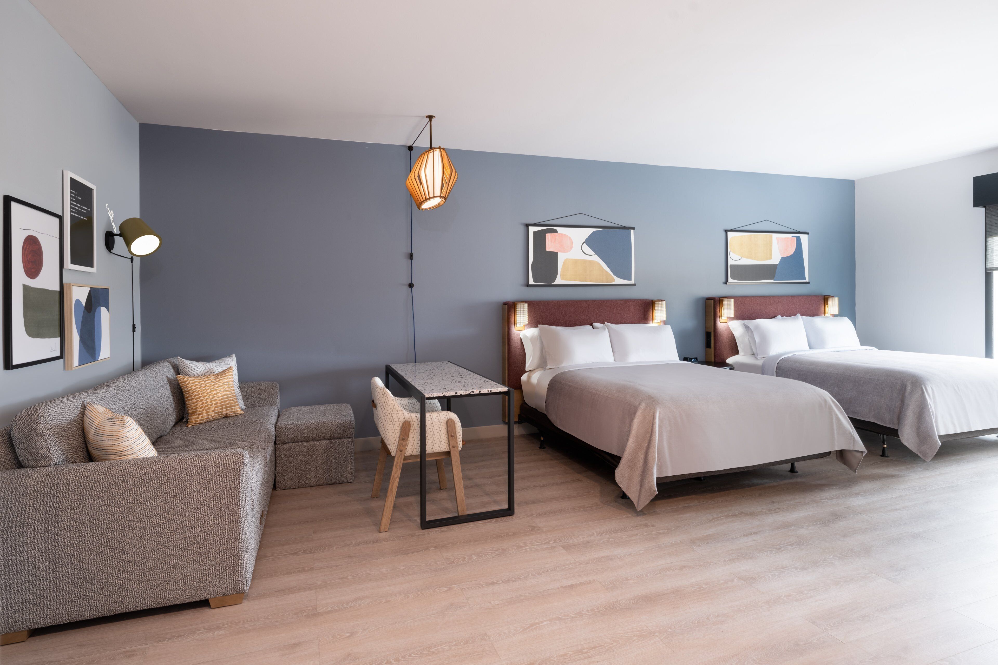 1 bedroom, desk, soundproofing, free wifi